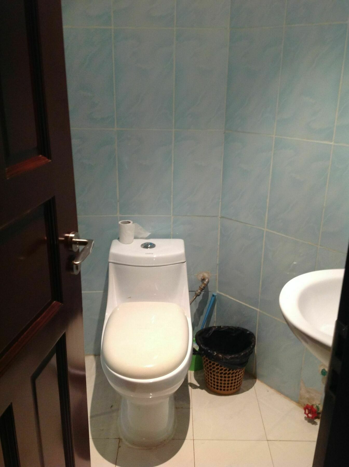 אואגדוגו Palace Hotel מראה חיצוני תמונה