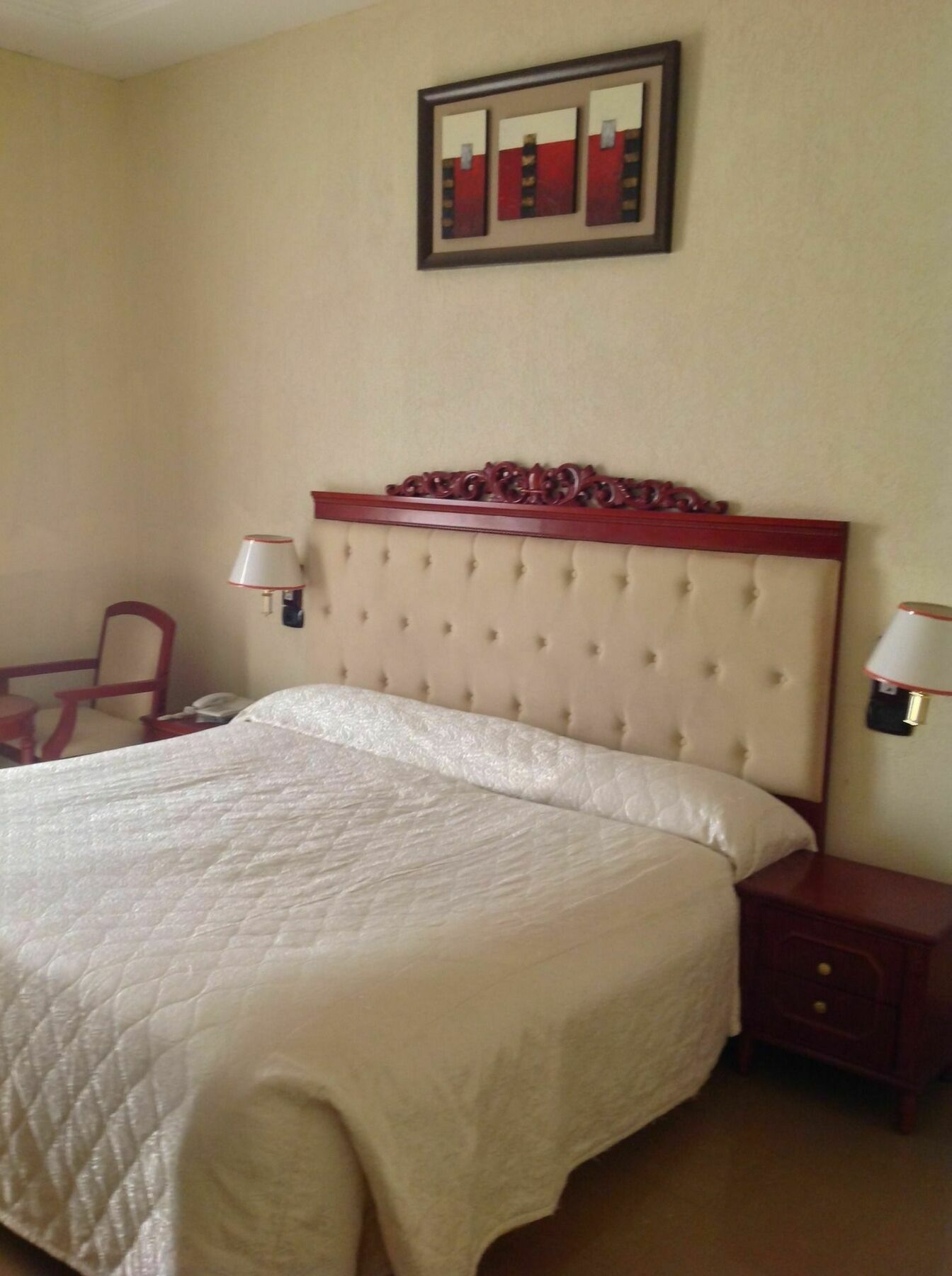אואגדוגו Palace Hotel מראה חיצוני תמונה